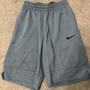Mens dri fit short